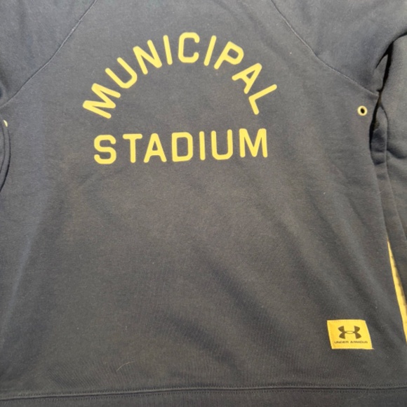 Under Armour Sweatshirt - rare - Municipal Stadium - Picture 4 of 5